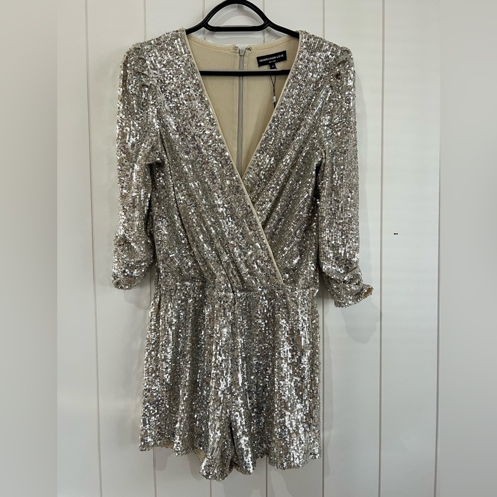 Generation Love NWT  Romper Allegra Sequin Romper size XS  V-Neck Argento